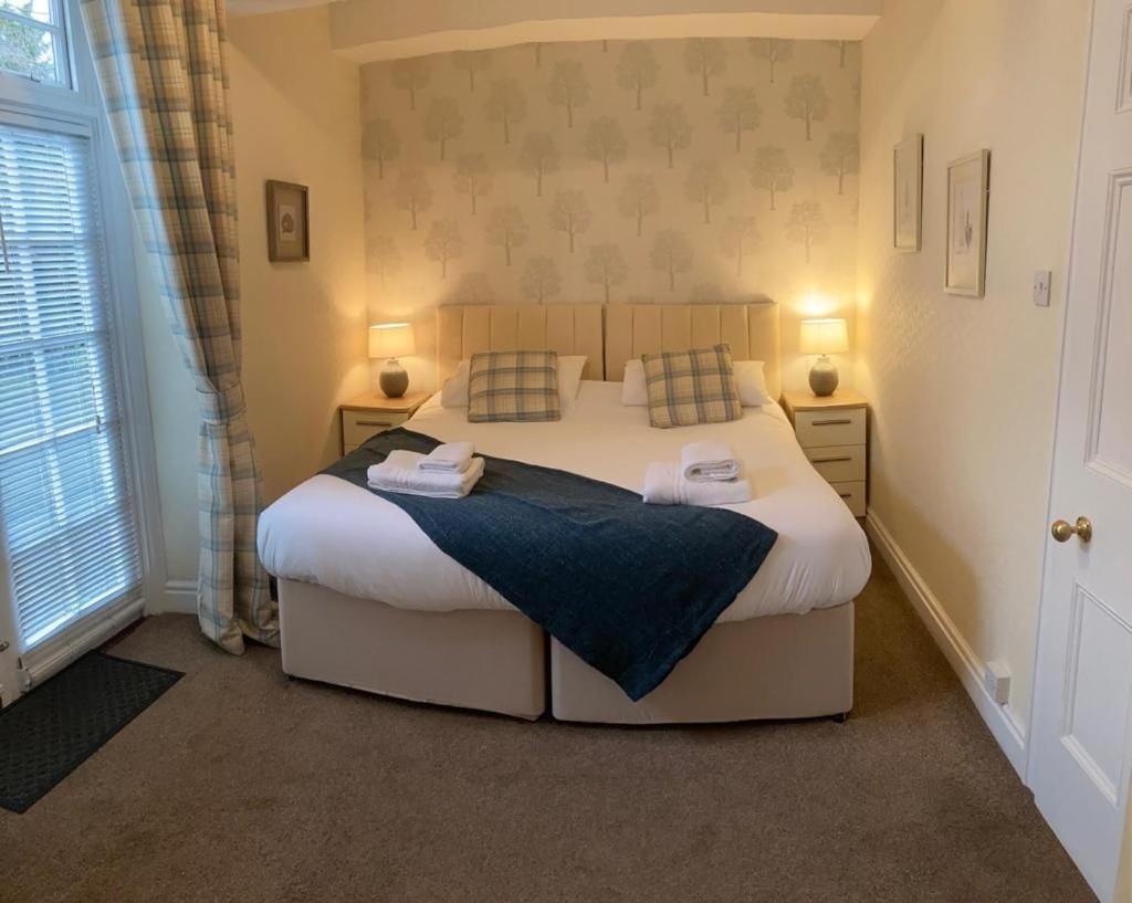 Sutton Hall Resort Thirsk Habitación foto