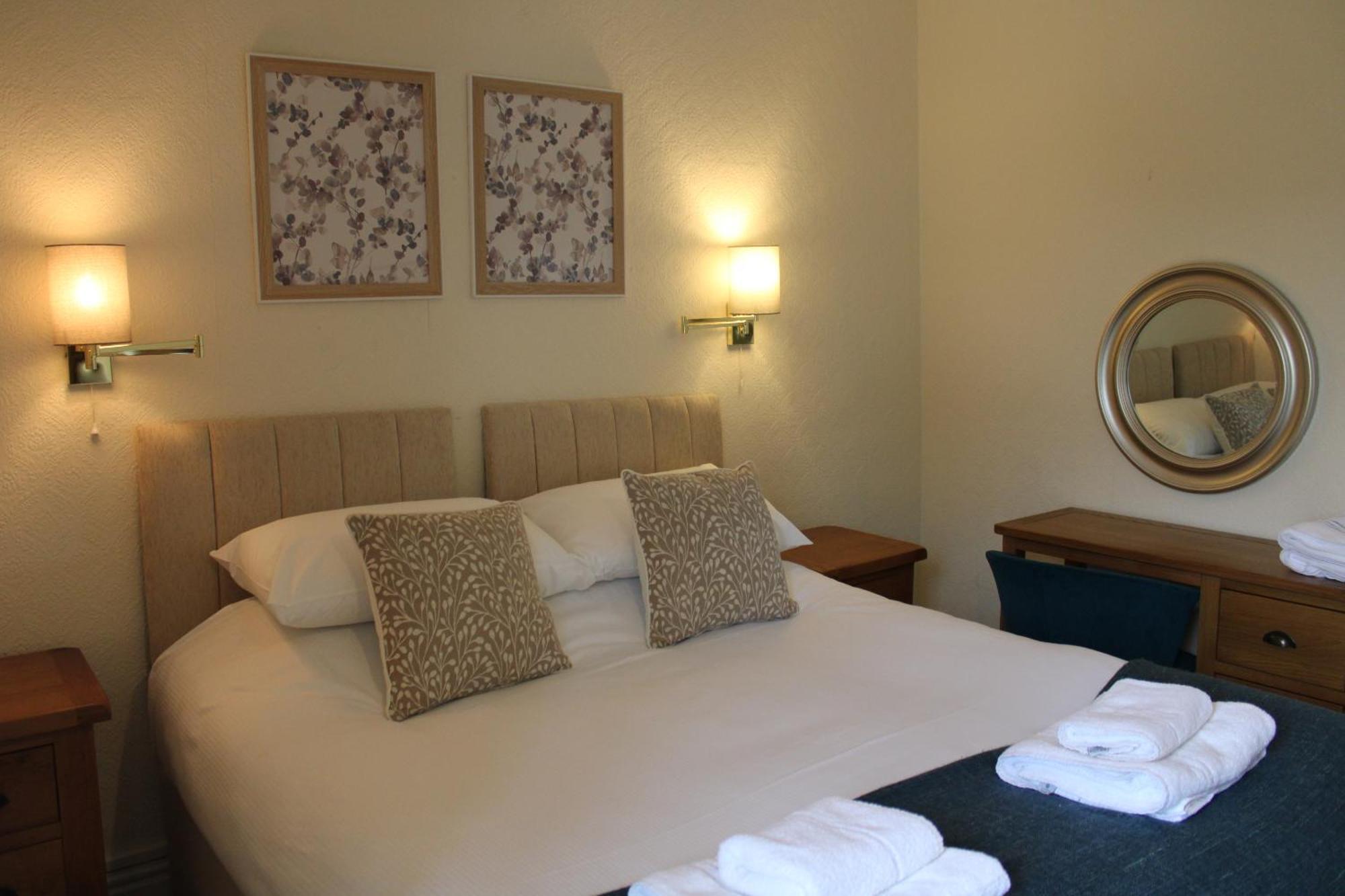 Sutton Hall Resort Thirsk Habitación foto